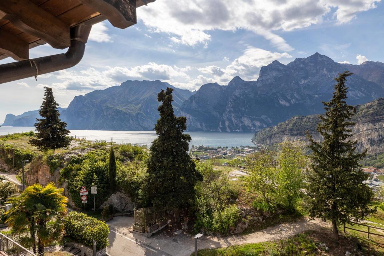 Appartamento Al Forte Torbole Sul Garda Екстериор снимка
