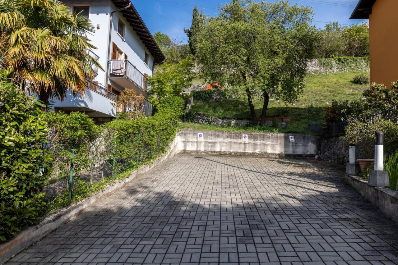 Appartamento Al Forte Torbole Sul Garda Екстериор снимка